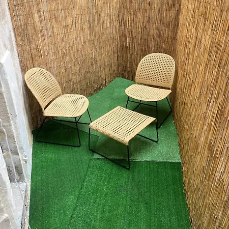 Hyper Centre - Place Du Minage