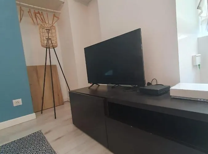 Hyper Centre - Place Du Minage Angouleme